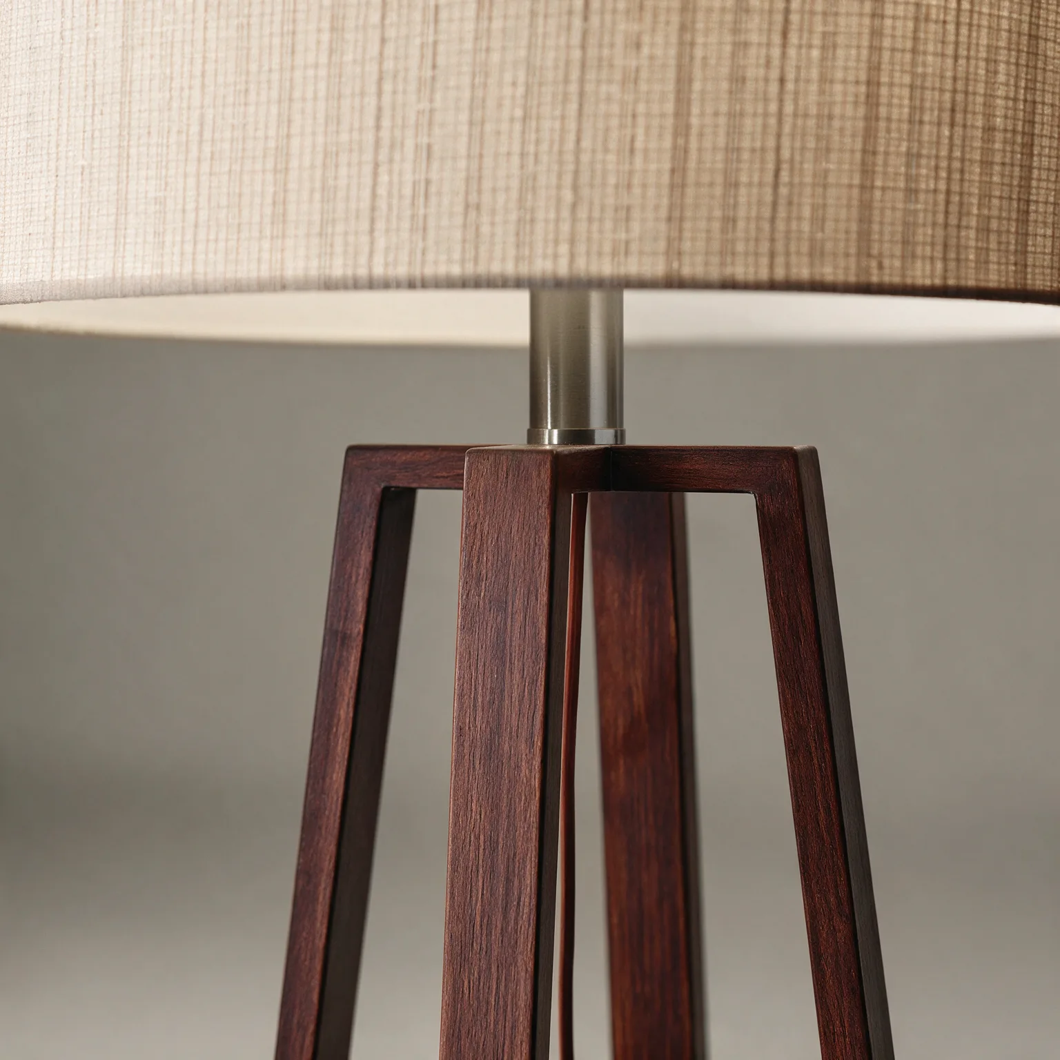 Walnut Wood Finish Linen Fabric Shade Table Lamp, detail