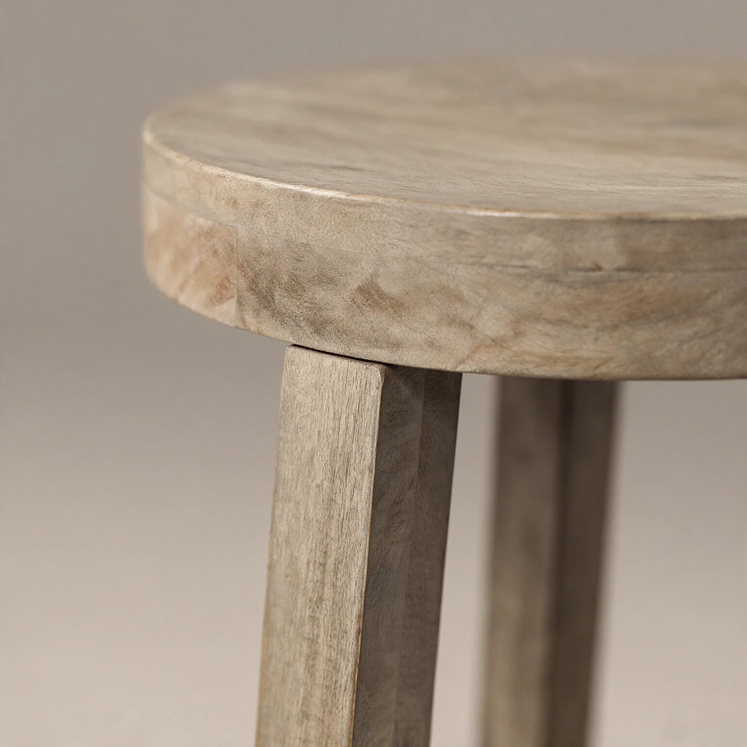 26" Brown Wood Backless Counter Height Bar Chair, detail