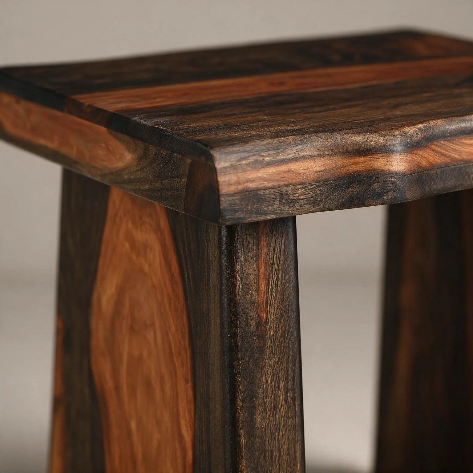 23" Dark Brown And Brown Wood Solid Wood Square End Table, detail